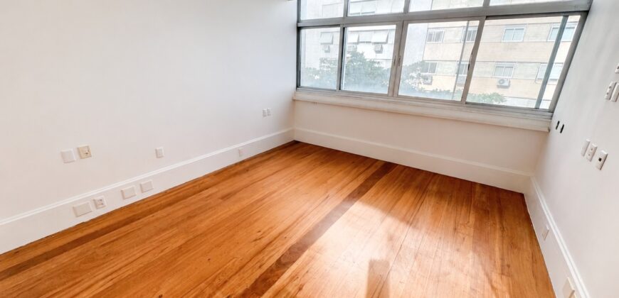 Apartamento de 3 quartos em Ipanema • Pronto