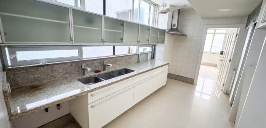 Apartamento de 3 quartos em Ipanema • Pronto