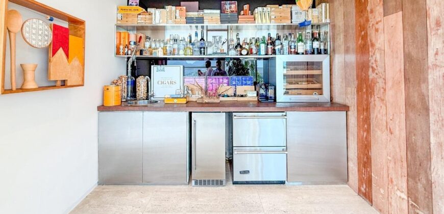 Cobertura Dúplex de 3 quartos em Ipanema • Pronta