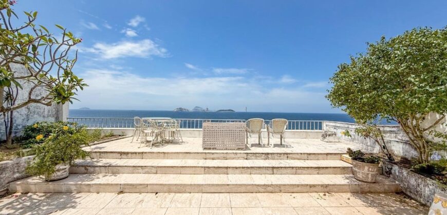 Cobertura Dúplex de 4 quartos em Ipanema • Pronta