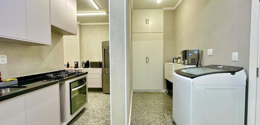 Apartamento de 2 quartos em Ipanema • Pronto