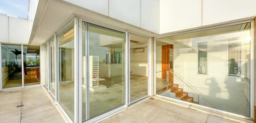 Cobertura Dúplex de 5 quartos em Ipanema • Pronta
