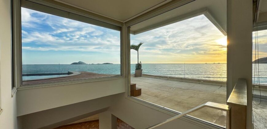 Cobertura Dúplex de 5 quartos em Ipanema • Pronta