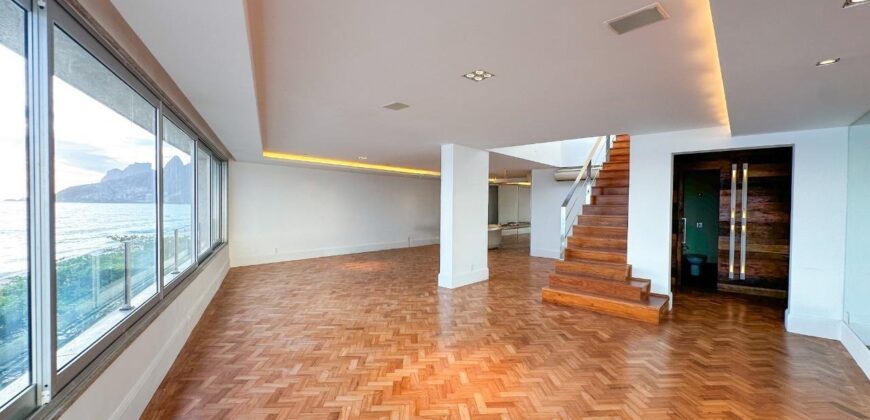 Cobertura Dúplex de 5 quartos em Ipanema • Pronta