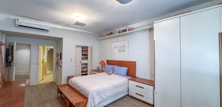 Apartamento de 5 quartos em Ipanema • Pronto