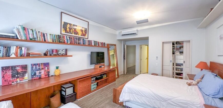 Apartamento de 5 quartos em Ipanema • Pronto