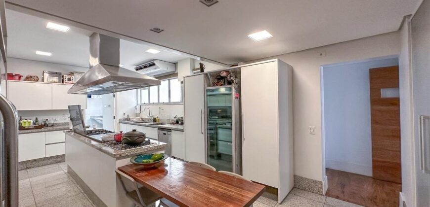 Apartamento de 5 quartos em Ipanema • Pronto