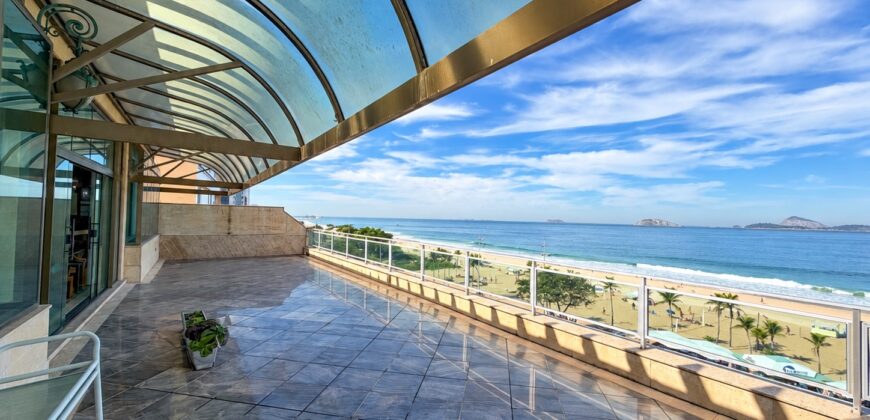 Cobertura de 3 quartos em Ipanema • Pronta