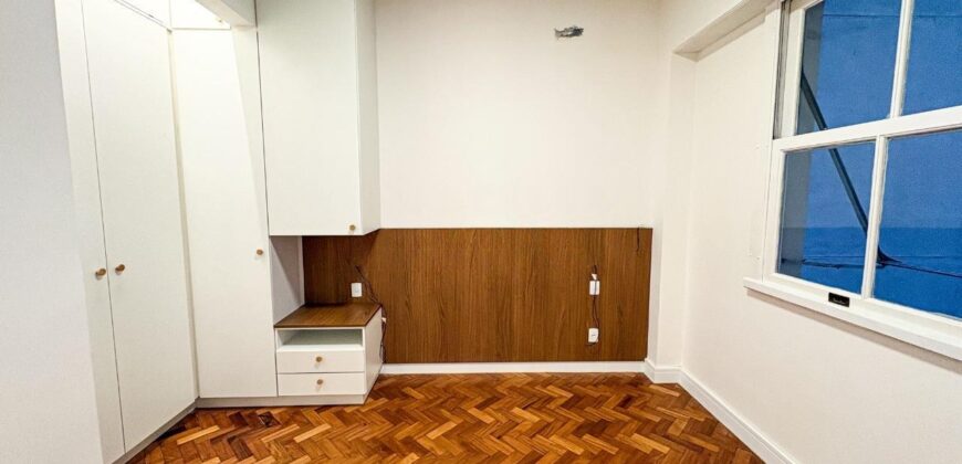 Apartamento de 3 quartos em Copacabana • Pronto