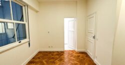 Apartamento de 3 quartos em Copacabana • Pronto