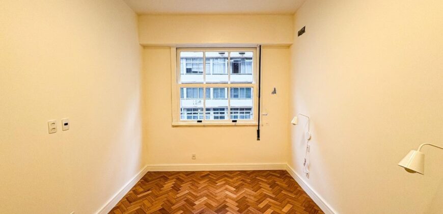 Apartamento de 3 quartos em Copacabana • Pronto