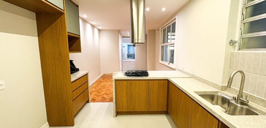 Apartamento de 3 quartos em Copacabana • Pronto