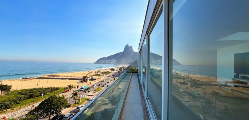 Cobertura Dúplex de 4 quartos em Ipanema • Pronta