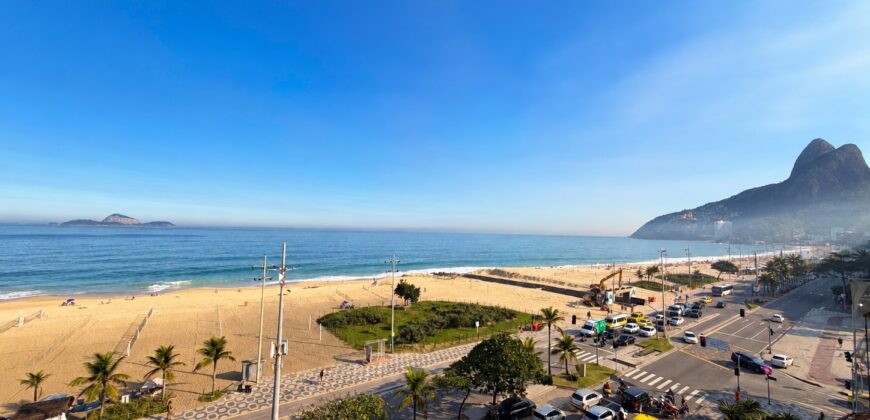 Cobertura Dúplex de 4 quartos em Ipanema • Pronta