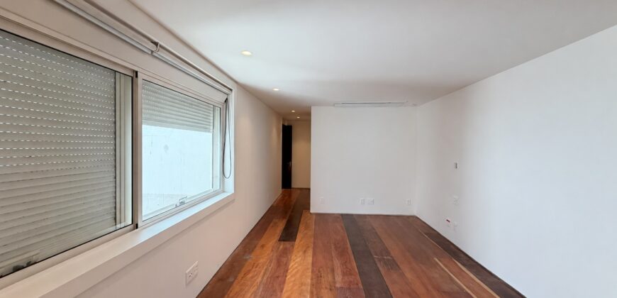 Cobertura Dúplex de 4 quartos em Ipanema • Pronta