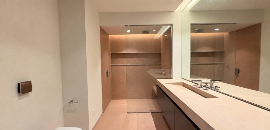Cobertura Dúplex de 4 quartos em Ipanema • Pronta