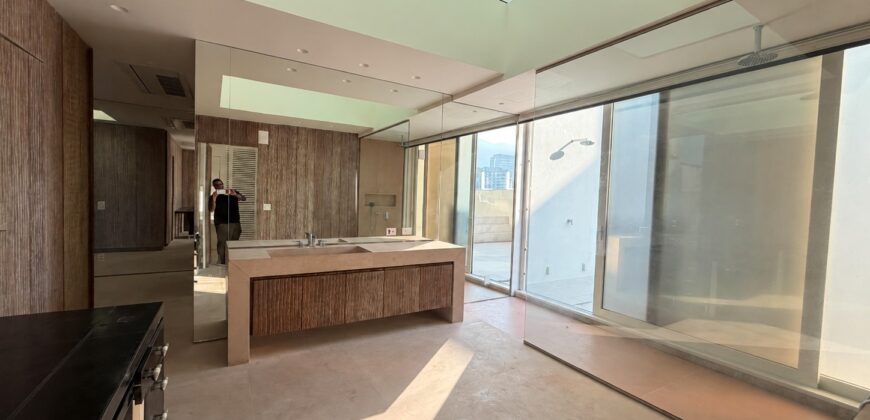 Cobertura Dúplex de 4 quartos em Ipanema • Pronta
